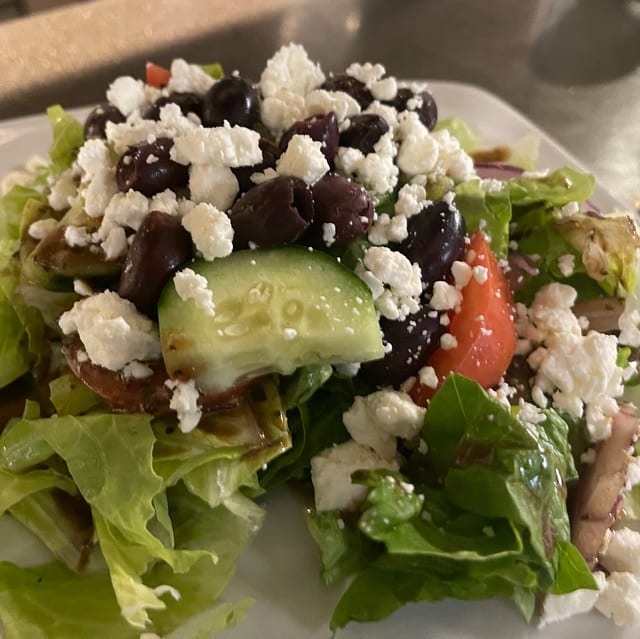 House Salad (GF, V).